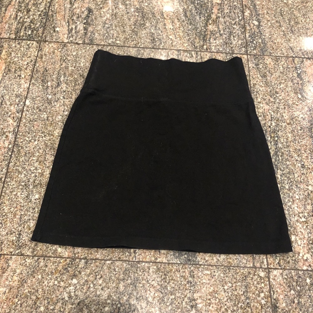 Black Body Con Skirt by Noname
